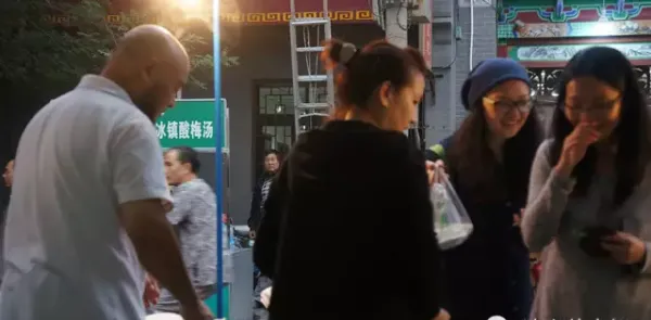 白剑波｜这人也能卖粉蒸肉