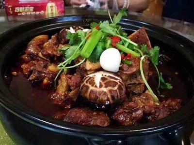 美食推荐｜大荔老白家特色牛排煲