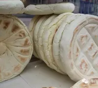 在甘肃品尝清真小吃