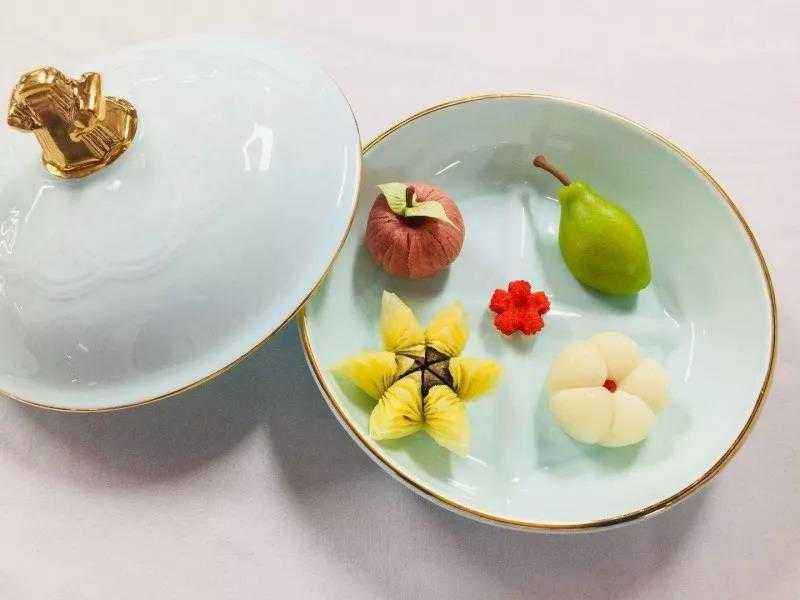 02食盒点心.webp